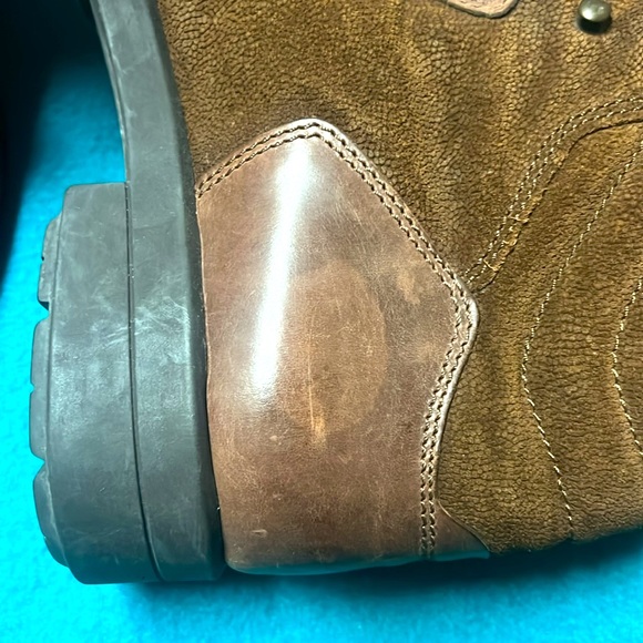 Aquatalia Lettie Hiker Distressed Suede Ankle Boot Size 9.5 - Picture 5 of 12